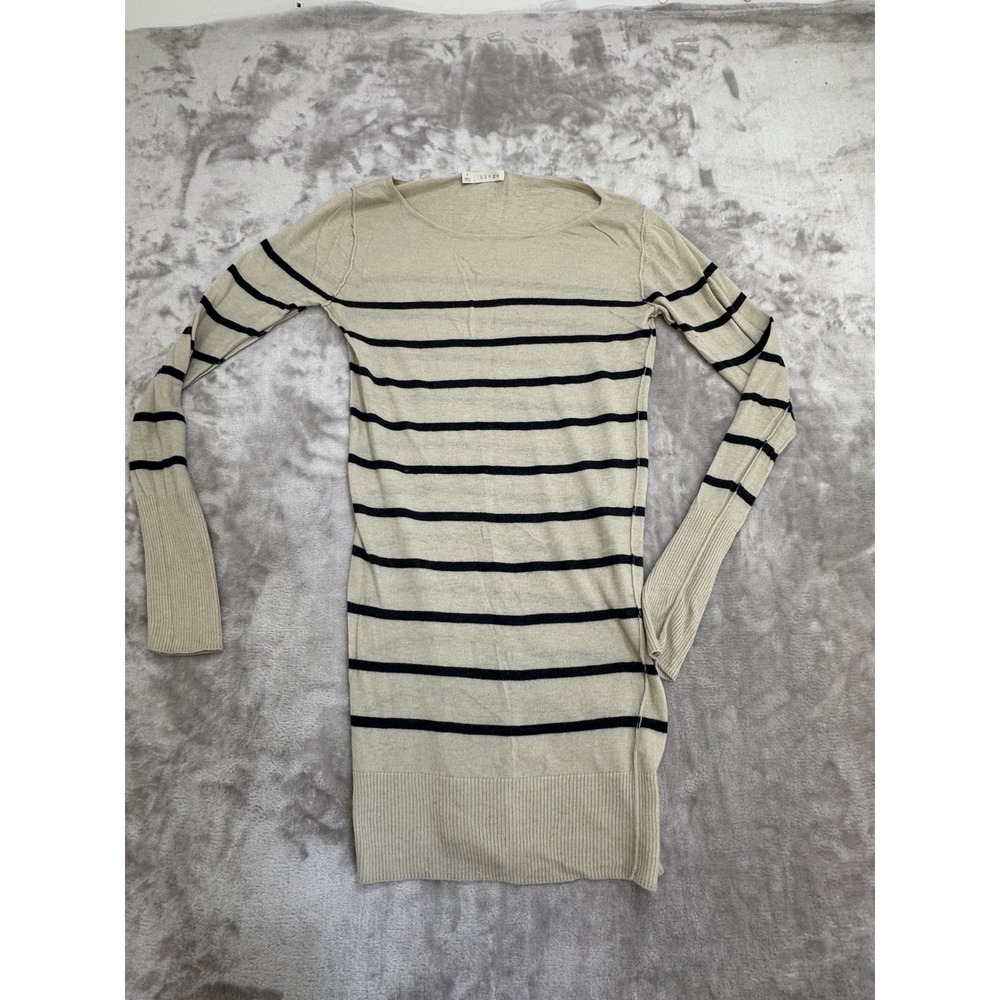 Hinge Sweater Top Women's Size Small Beige With Blue Stripes Long Sleeve‎ EUC